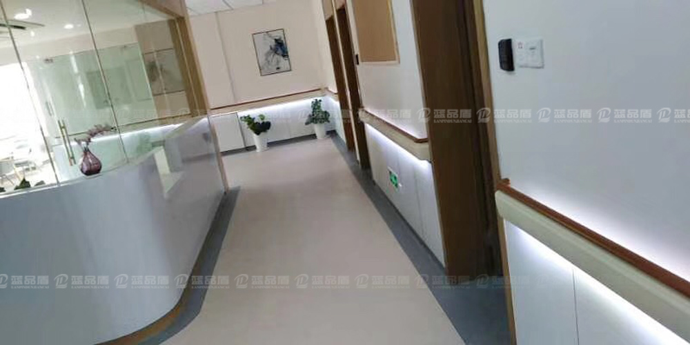 上海医院扶手2.jpg