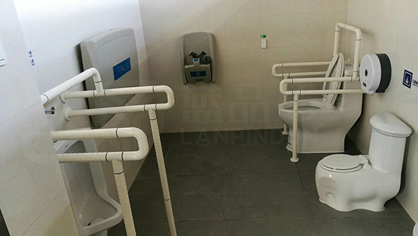 武汉汉蔡高速服务区公共厕所无障碍扶手